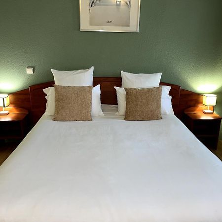 Hotel - Domaine De La Blanchardiere - Le Mans Change  Bagian luar foto
