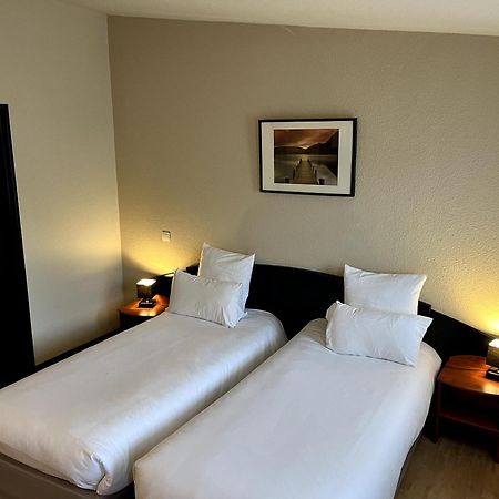 Hotel - Domaine De La Blanchardiere - Le Mans Change  Bagian luar foto